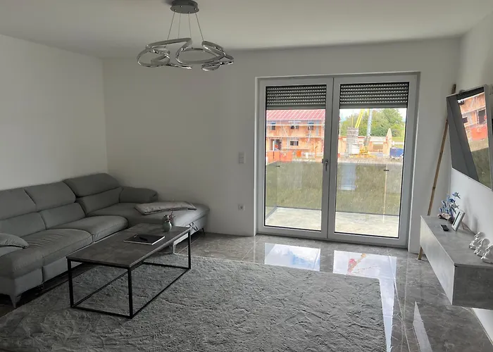 Haus Villa-moderne In Wallersdorf-haidlfing Apartment Wallersdorf
